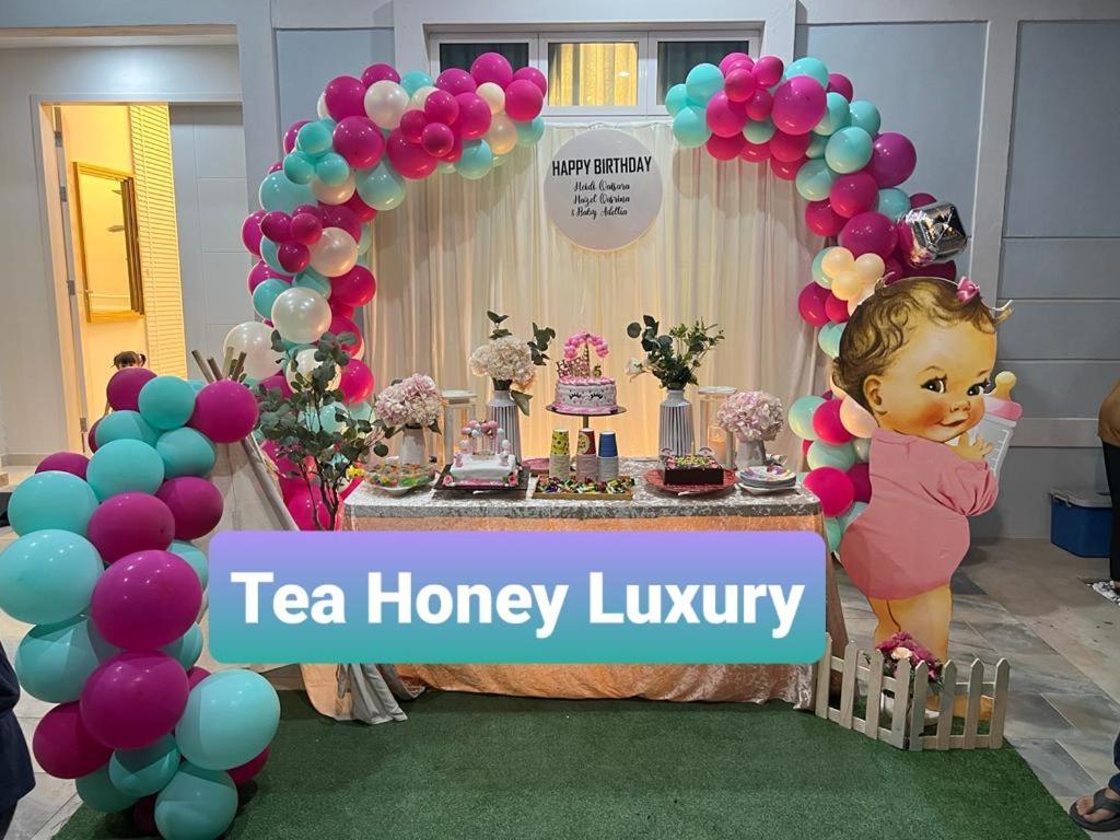 Tea Honey Luxury Villa Malacca Exterior foto